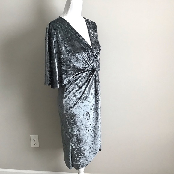 Velvet Crossover Dress ASO Alexis Rose in Schitt’s Creek - Picture 10 of 16